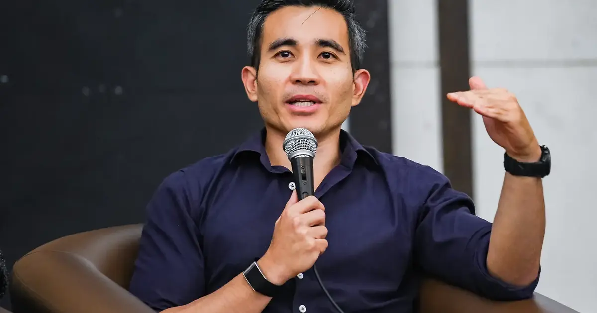 Malaysia's 16th General Election Unlikely to Offer 'Transformative' Vision, Says Former Umno Communications Chief