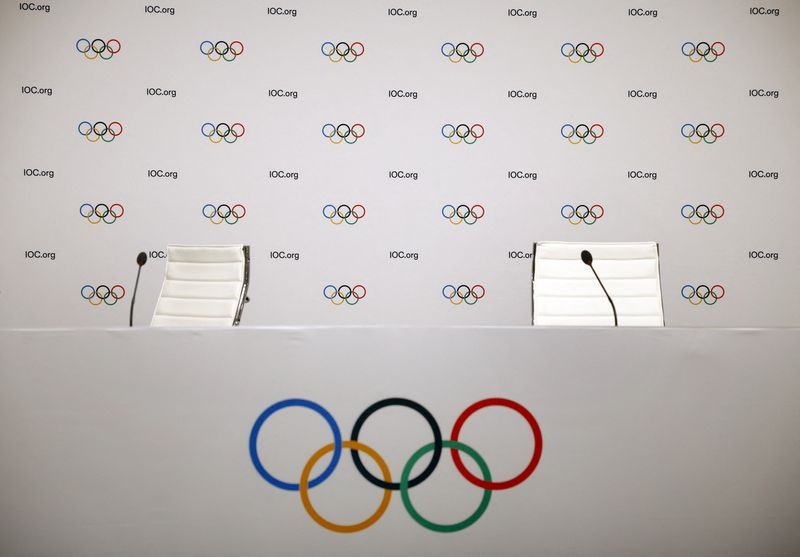 IOC Mulls Olympic Charter Changes as Russia's Athletic Future Hangs in Balance