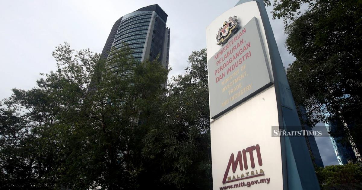 Malaysia Opens Anti-Dumping Probe on Coated Steel as Import Duties Face Review