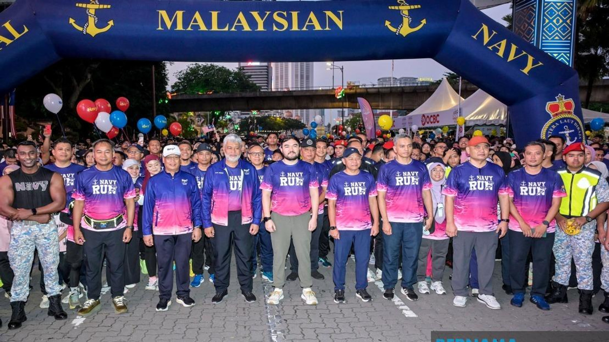 Raja Muda of Selangor Leads Record 15,000 Runners in Navy Run 2026