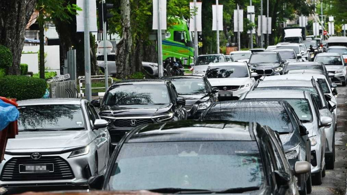 Selangor Parking Cyberattack Demands Transparency, Says Petaling Jaya MP