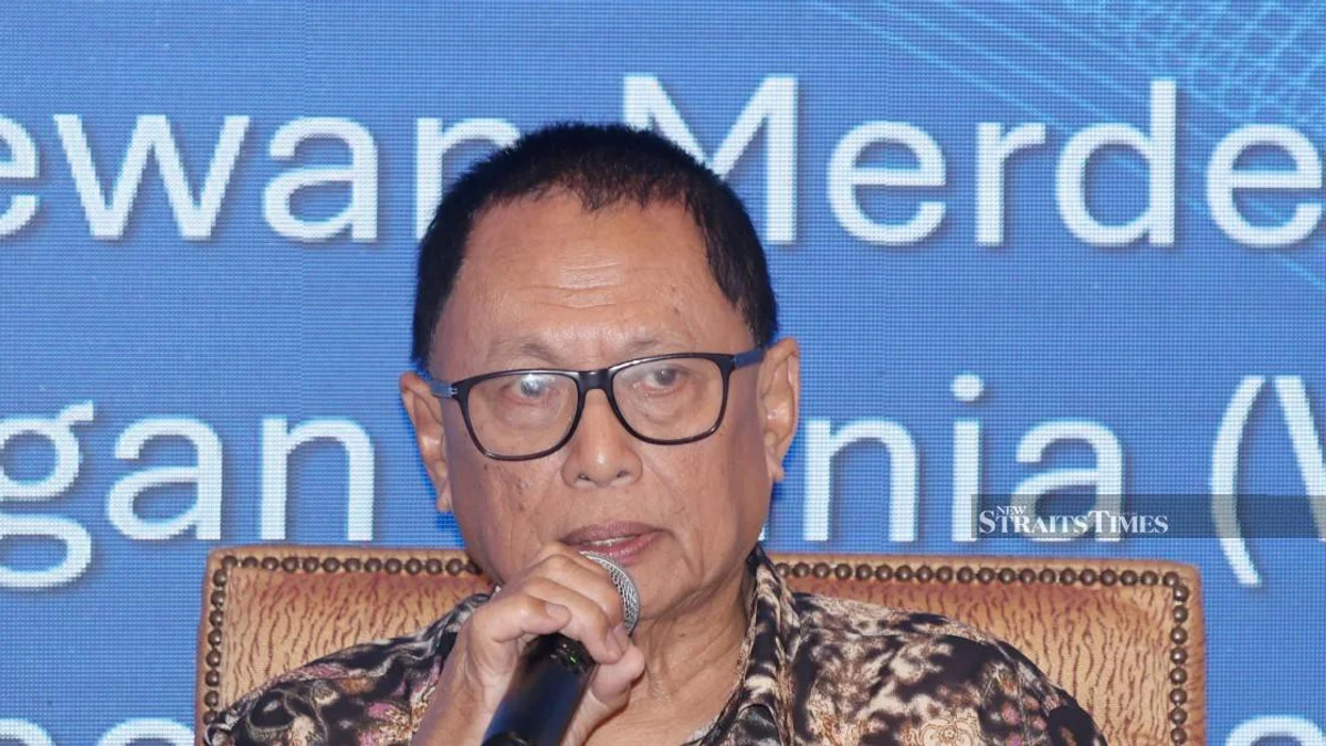 Puad's Resignation Was a 'Wake-Up Call,' Not Personal Grievance, Says Former Umno Leader