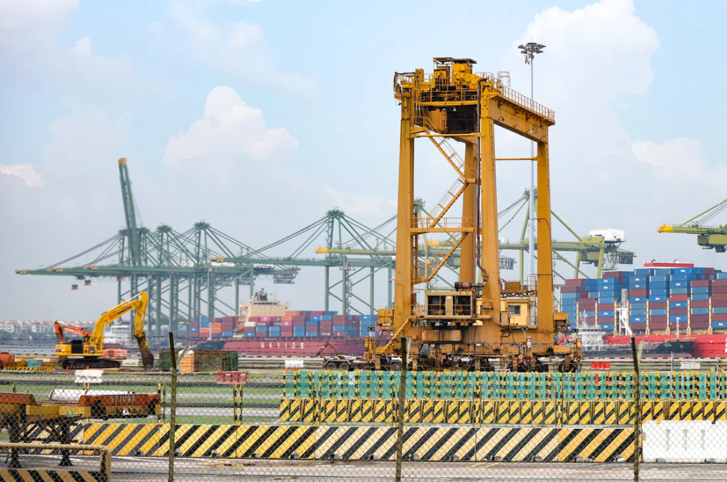 US Targets 40 Nations Including Singapore in Crackdown on Chinese Trade Evasion Schemes