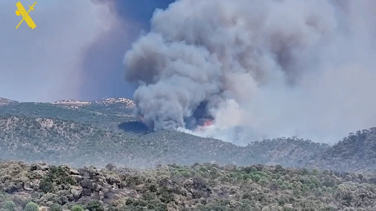 NASA's Spanish Deep Space Station Evacuated as Wildfire Threatens Critical Tracking Hub