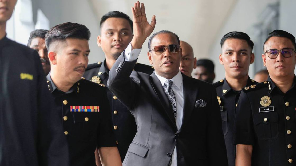 Supporters gather as Saravanan appears in court on foreign worker recruitment charges