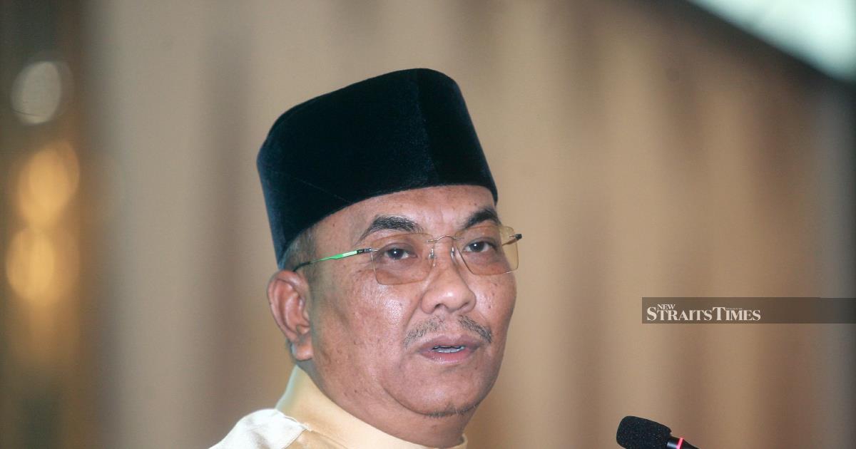 Police to Summon Sanusi and Rembau Umno Leader Over Negri Sembilan Campaign Remarks