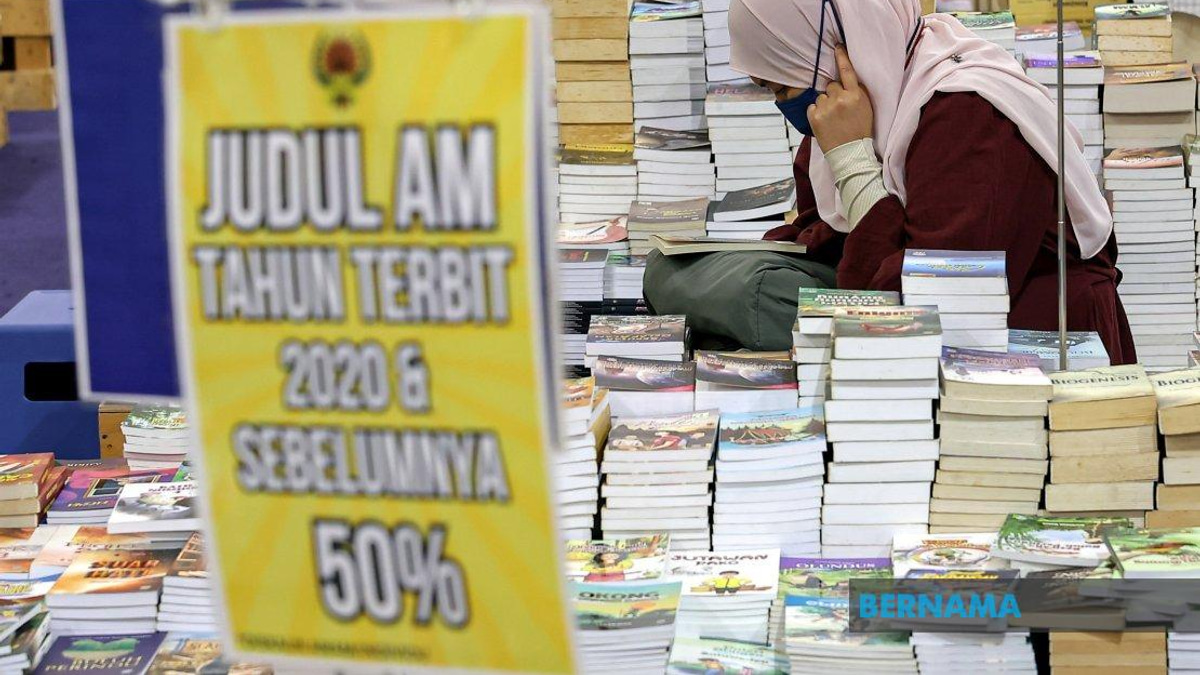 MADANI Book Vouchers Reach 2.2 Million Students as Redemption Phase Begins