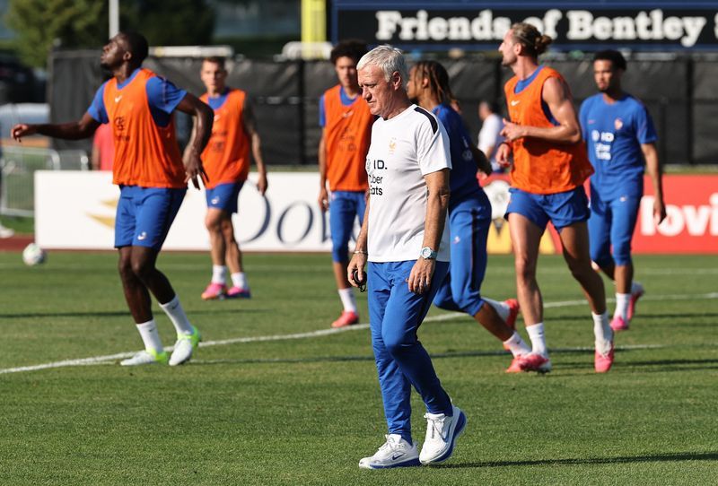 France's Attacking Arsenal Tests Sweden's Defence in World Cup Knockout Clash