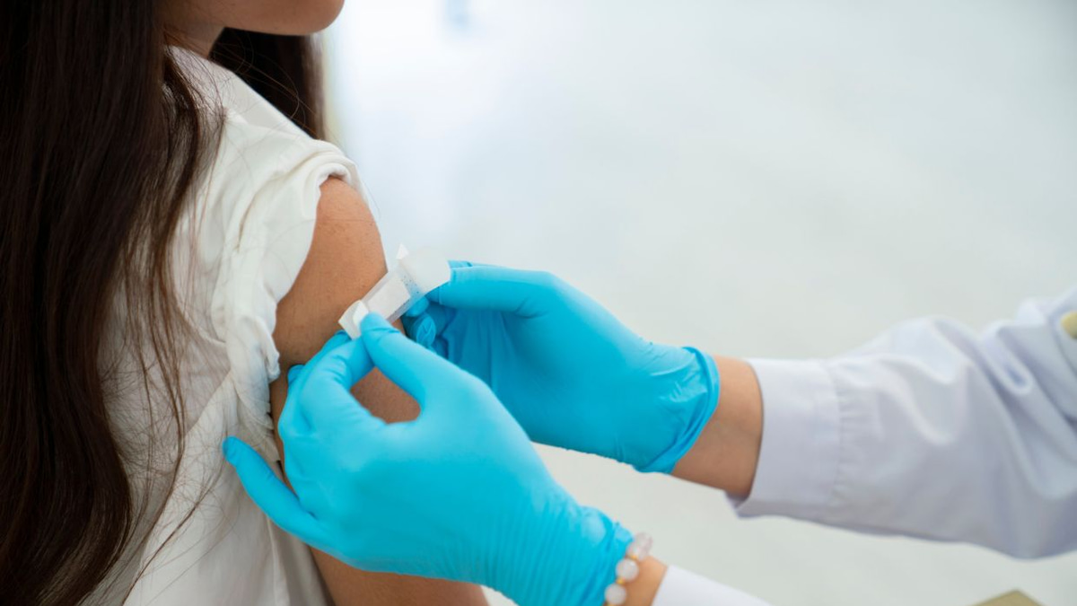 Hong Kong Defends Vaccination Programme as US Scales Back Childhood Jabs