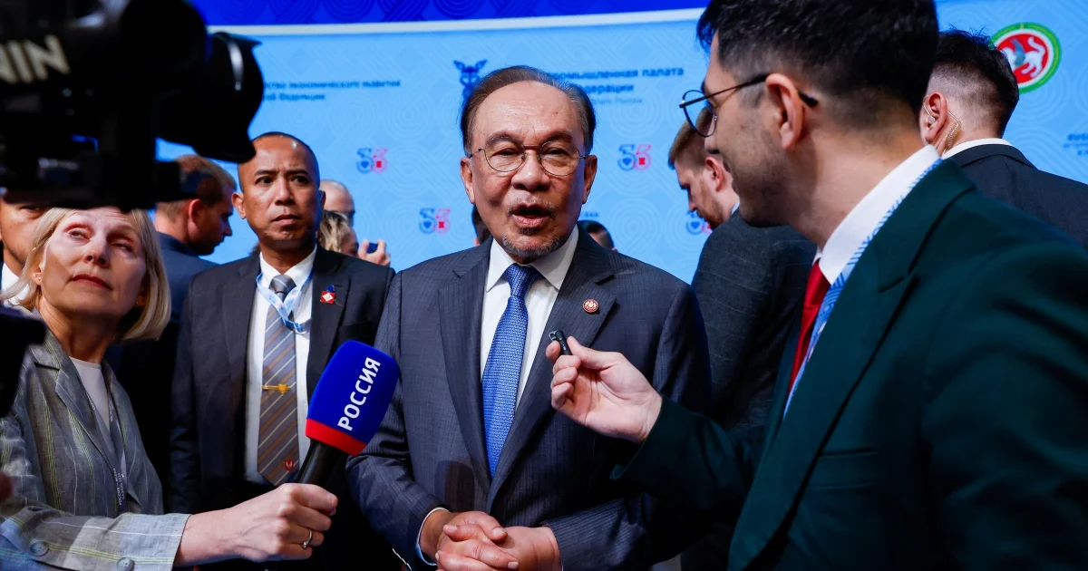 Anwar Ibrahim Champions Cultural Diplomacy, Reveals Love of Russian Arts