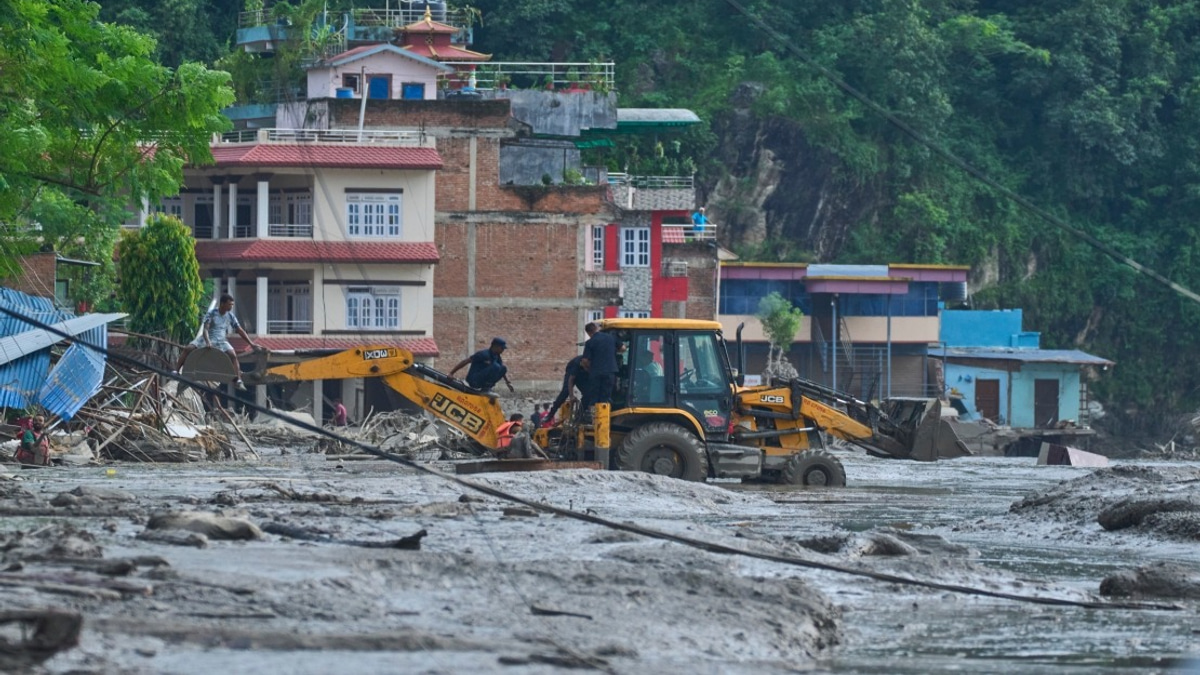 Over 680 Missing as Flash Floods and Landslides Devastate Nepal-China Border