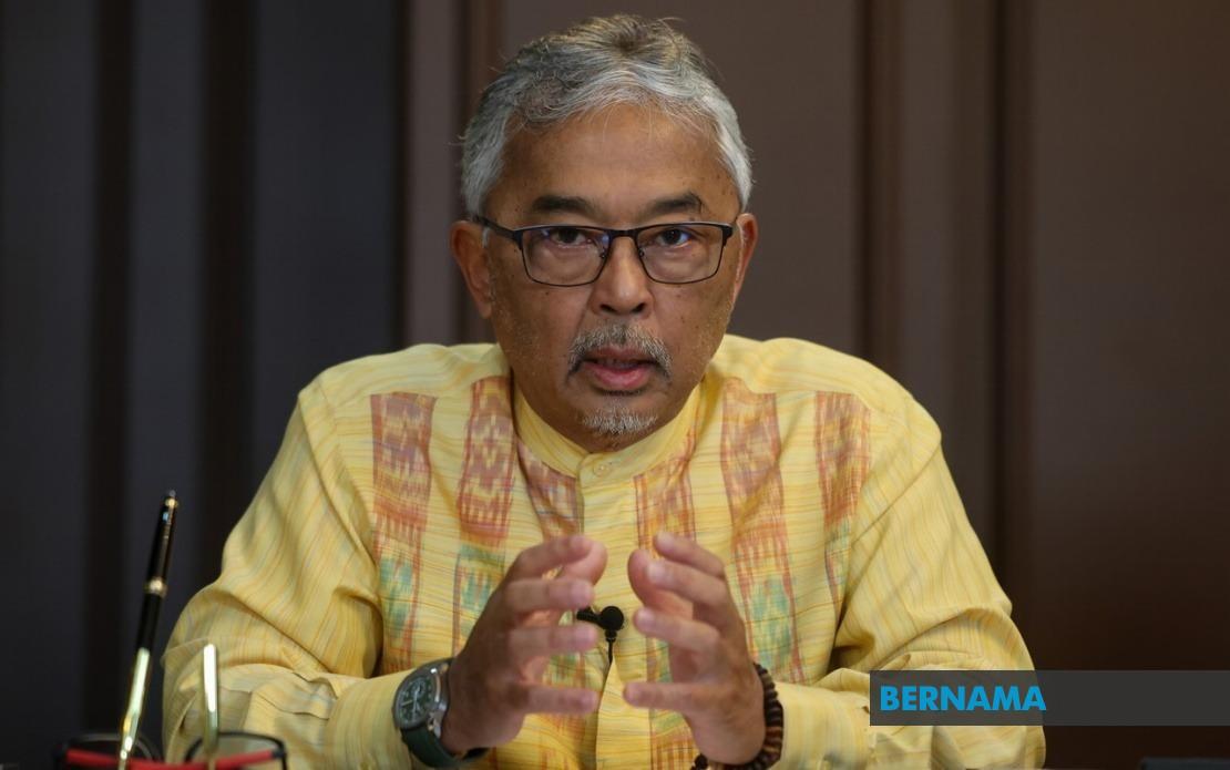Pahang Sultan Orders Urgent Safety Checks on Aging Trees Across State