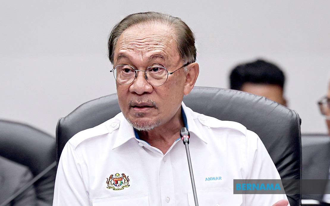 PM Anwar Extends Condolences Following Death of Secondary School Student in Negeri Sembilan