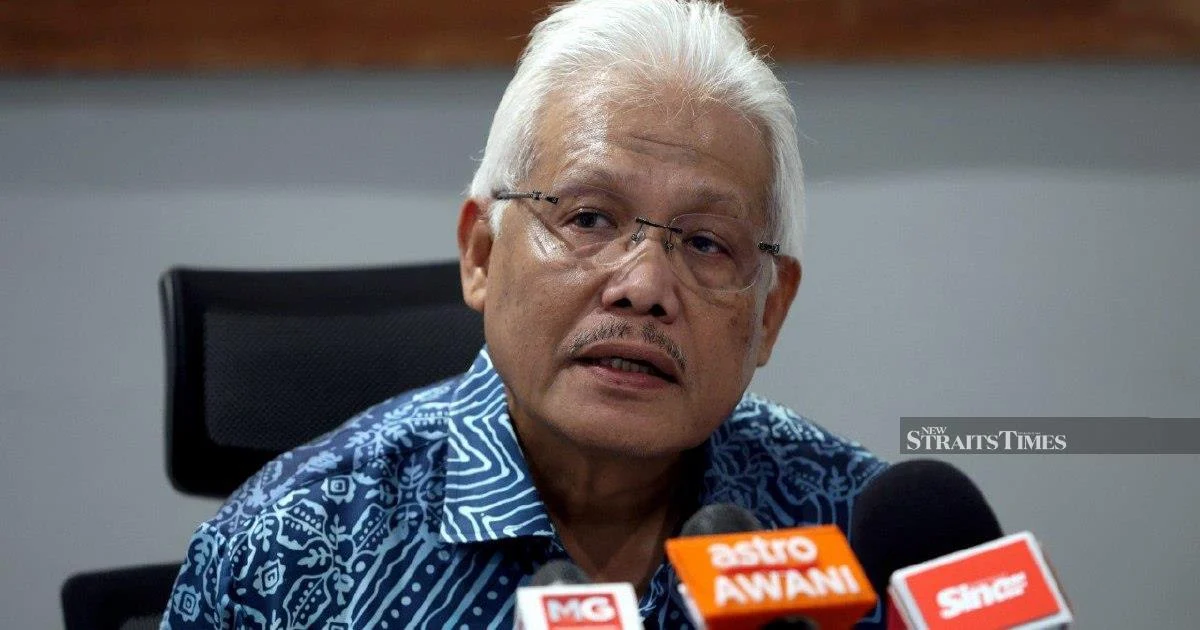 Hamzah Zainudin Positions Parti Wawasan Negara as Bridge Between Pas and Umno