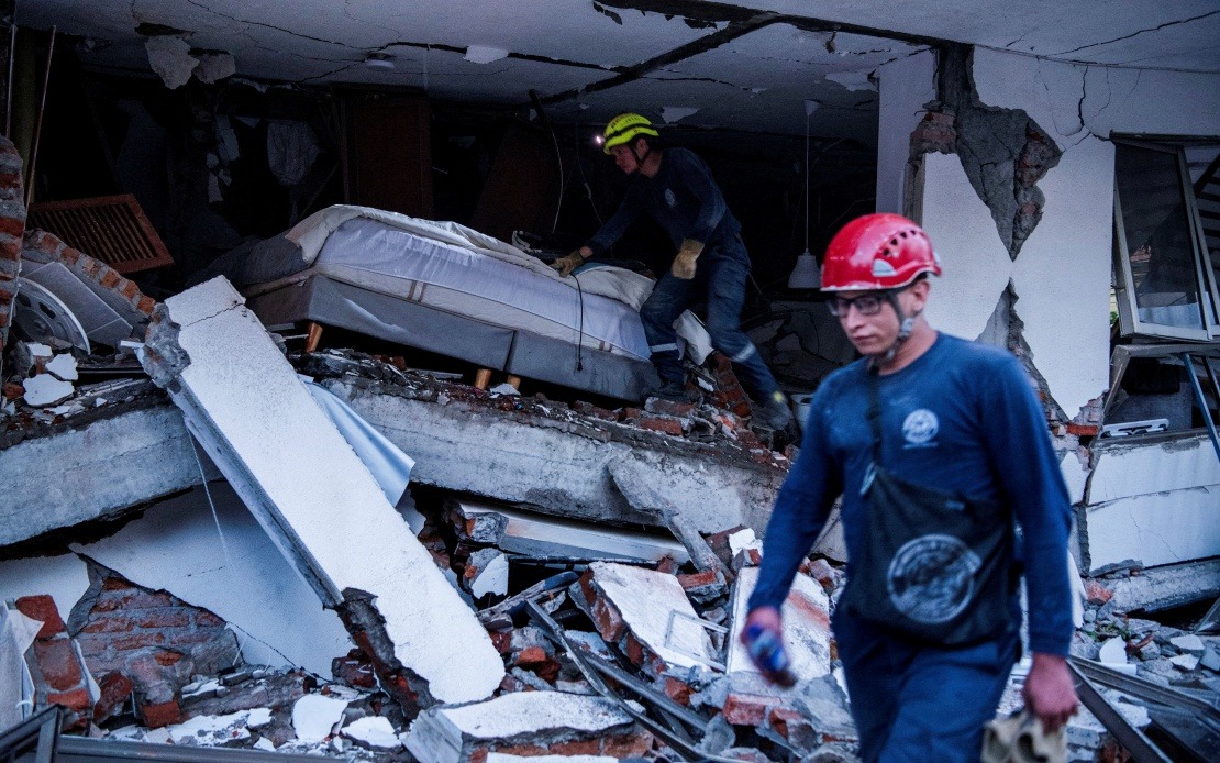 Colombia Earthquake Death Toll Climbs to 132 as Rescue Operations Continue