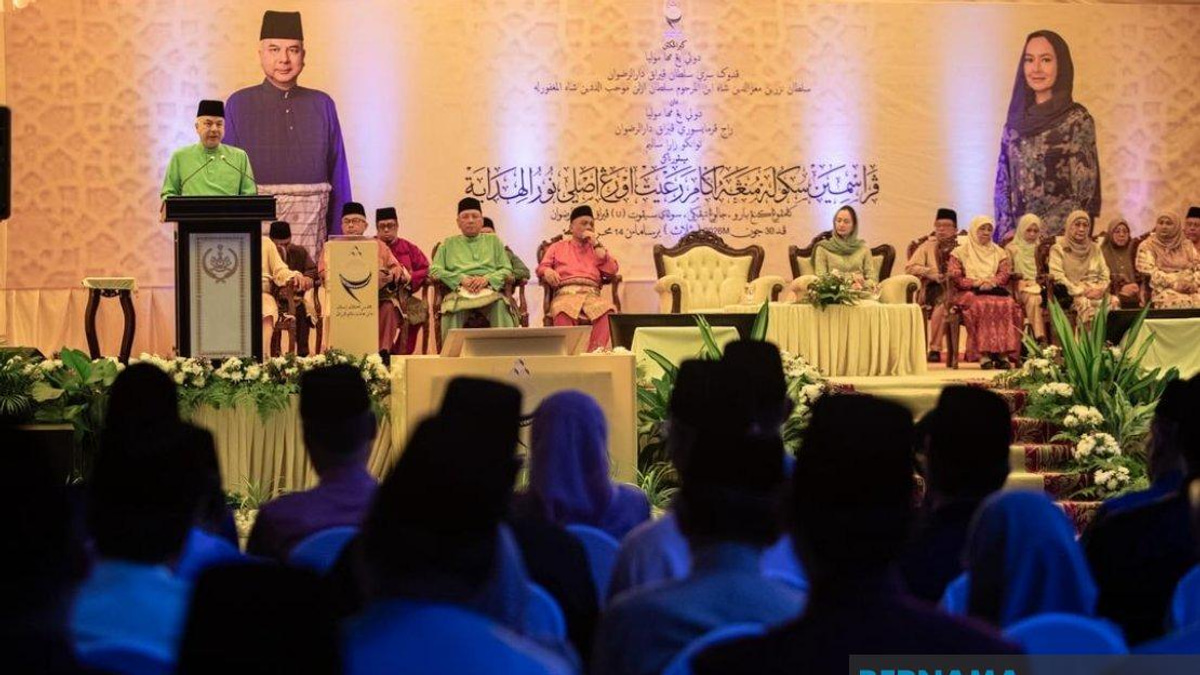 Sultan Nazrin Opens First Orang Asli Islamic School in Perak, Emphasises Education as Catalyst for Community Progress
