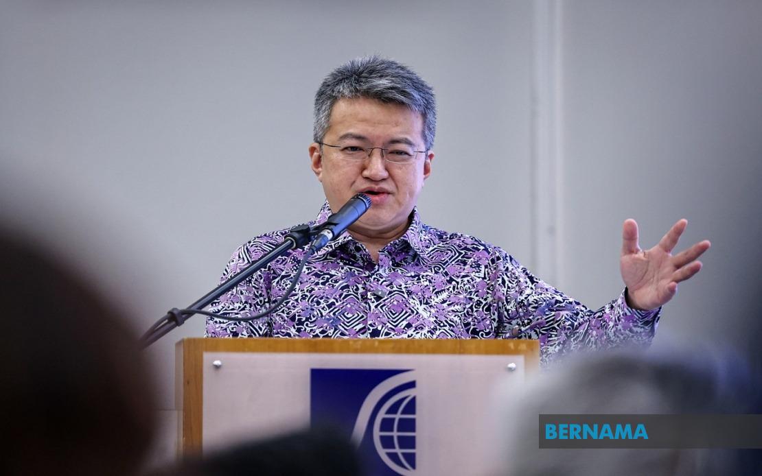 PH Braces for Vote Leakage Risk as PN Vacates 23 Johor Seats