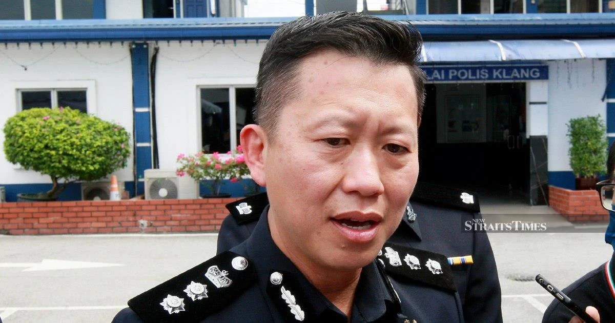 Man detained after threatening MCBA officer with gun