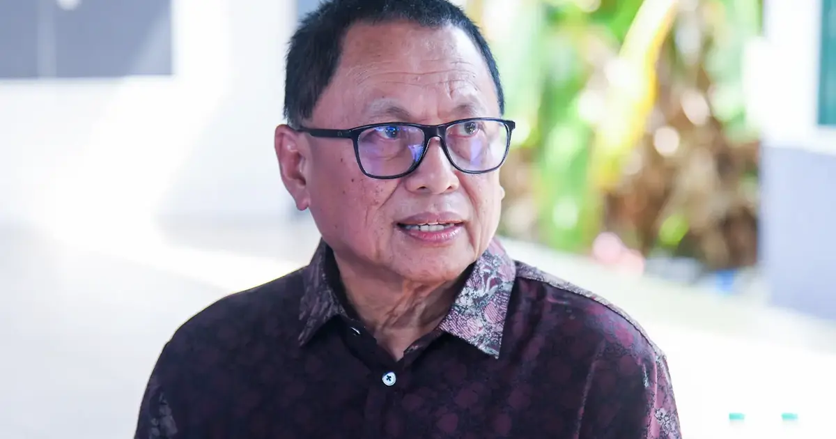 Senior Umno figure Puad Zarkashi resigns from the party