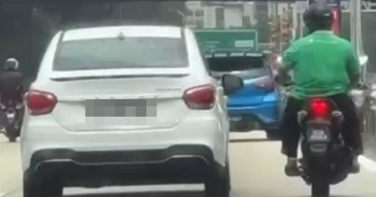 Technician Arrested After Hurling Stone at Car During Road Rage Incident on KL-Seremban Highway