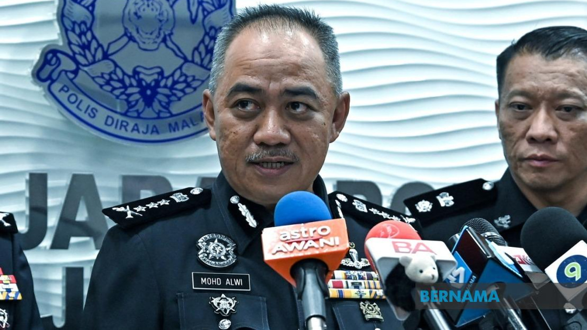 Teenager in Critical Condition After Fall at Ipoh Secondary School