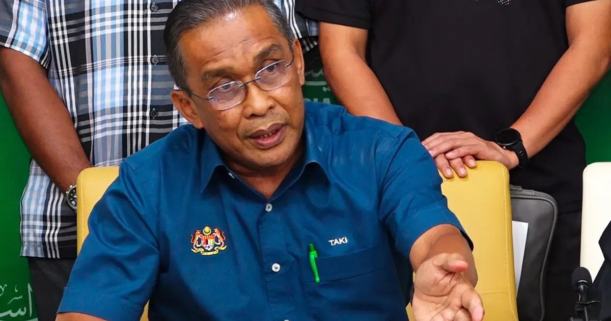 Hamzah Returns as Opposition Leader as Perikatan Closes Ranks