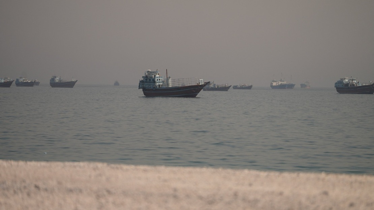 Britain and France Prepare Multinational Naval Mission for Strait of Hormuz Security