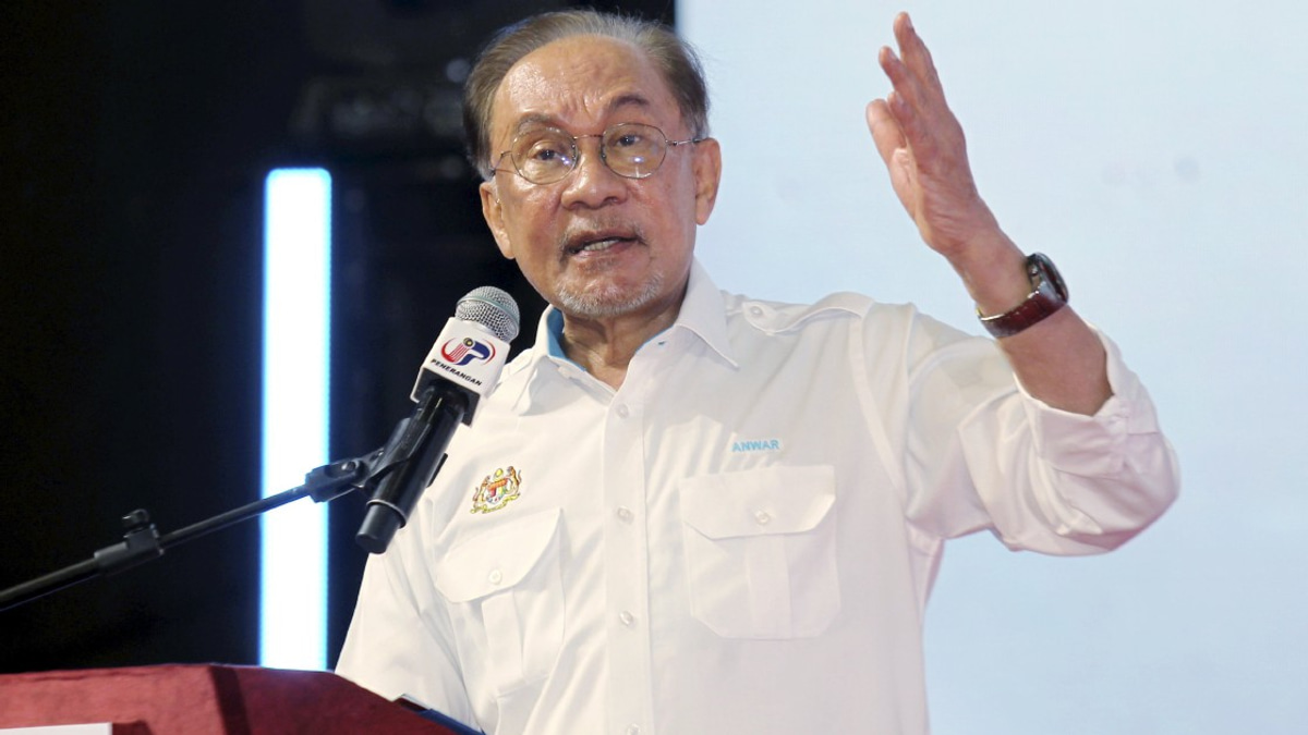 MACC must probe eFishery deal despite no initial wrongdoing signs, Anwar says