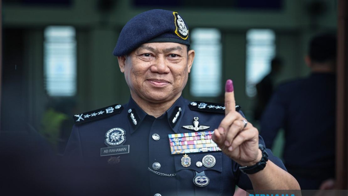 Police Early Voting in Johor State Election Hits 36.3% By Mid-Morning
