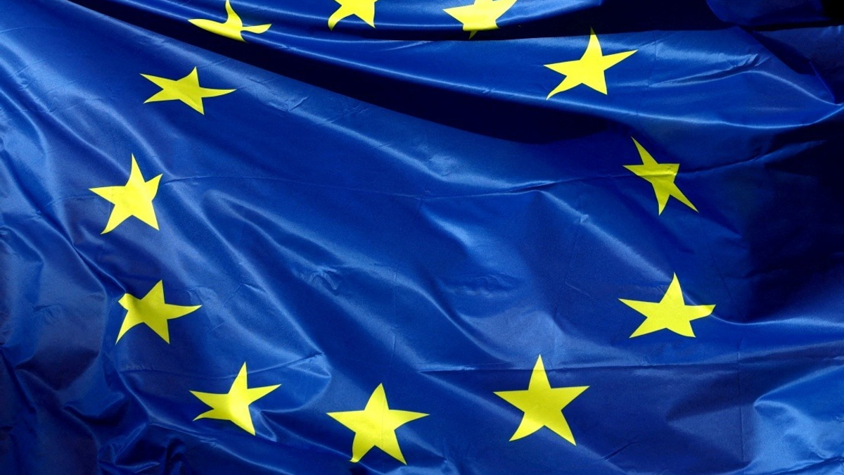 Trump Threatens EU With Tariffs Over Tech Company Penalties