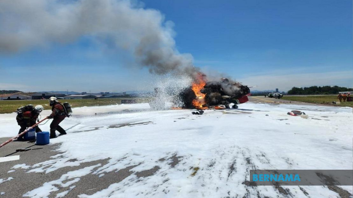 Sultan Abdul Aziz Shah Airport Runway Reopens After Helicopter Explosion During Maintenance