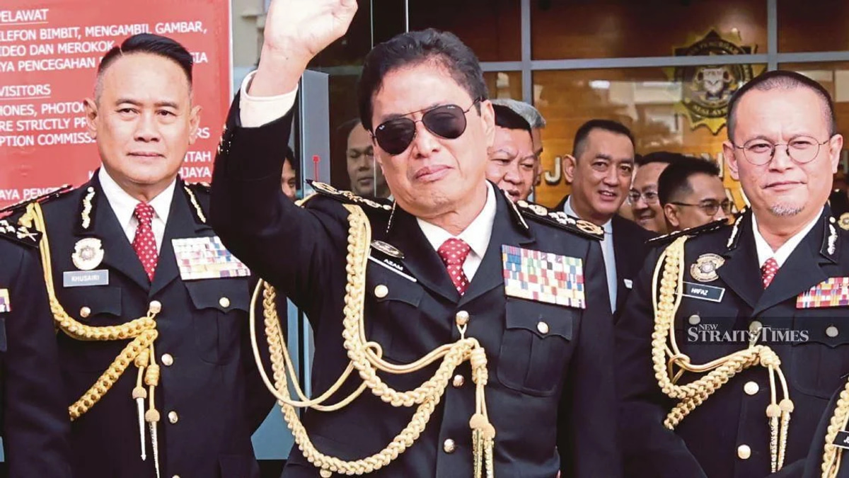 51 NGOs Call for Royal Commission Into Alleged MACC Corruption Under Azam Baki