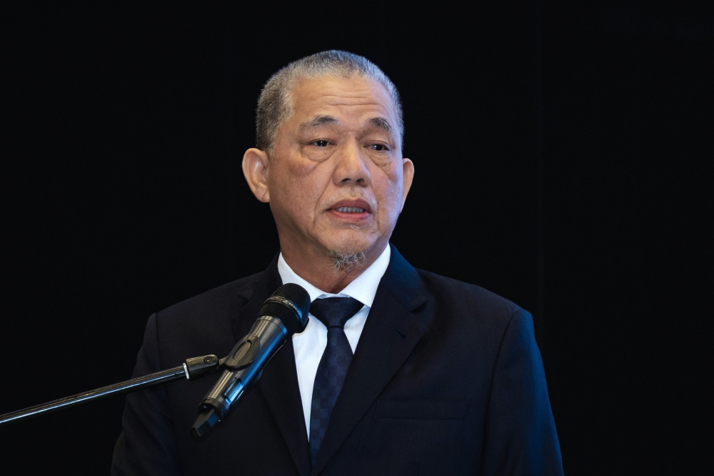DPM Fadillah Yusof to Undergo Heart Bypass Surgery at IJN