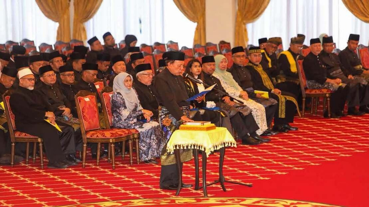 Zahid, Cabinet Ministers Congratulate Ismail Lasim on Negeri Sembilan MB Appointment