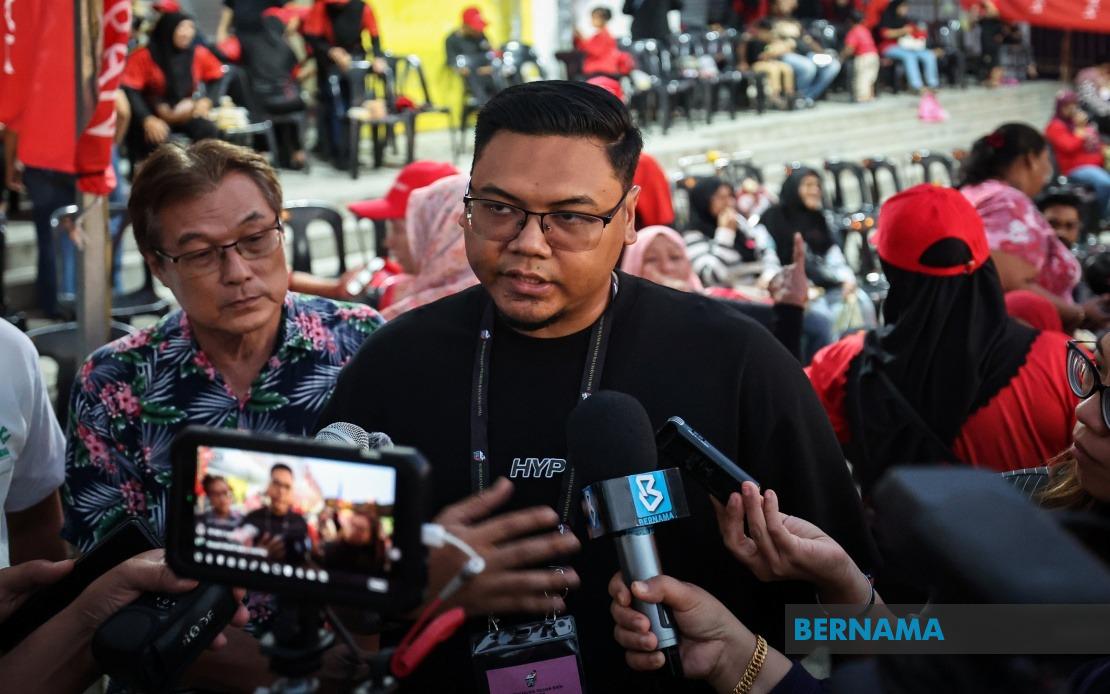 Over 120 Former Bersatu Members in Johor Swing Support to Pakatan Harapan Ahead of State Election