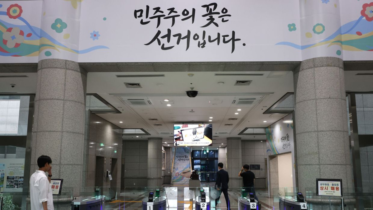 South Korean investigators raid election watchdog amid ballot shortage scandal