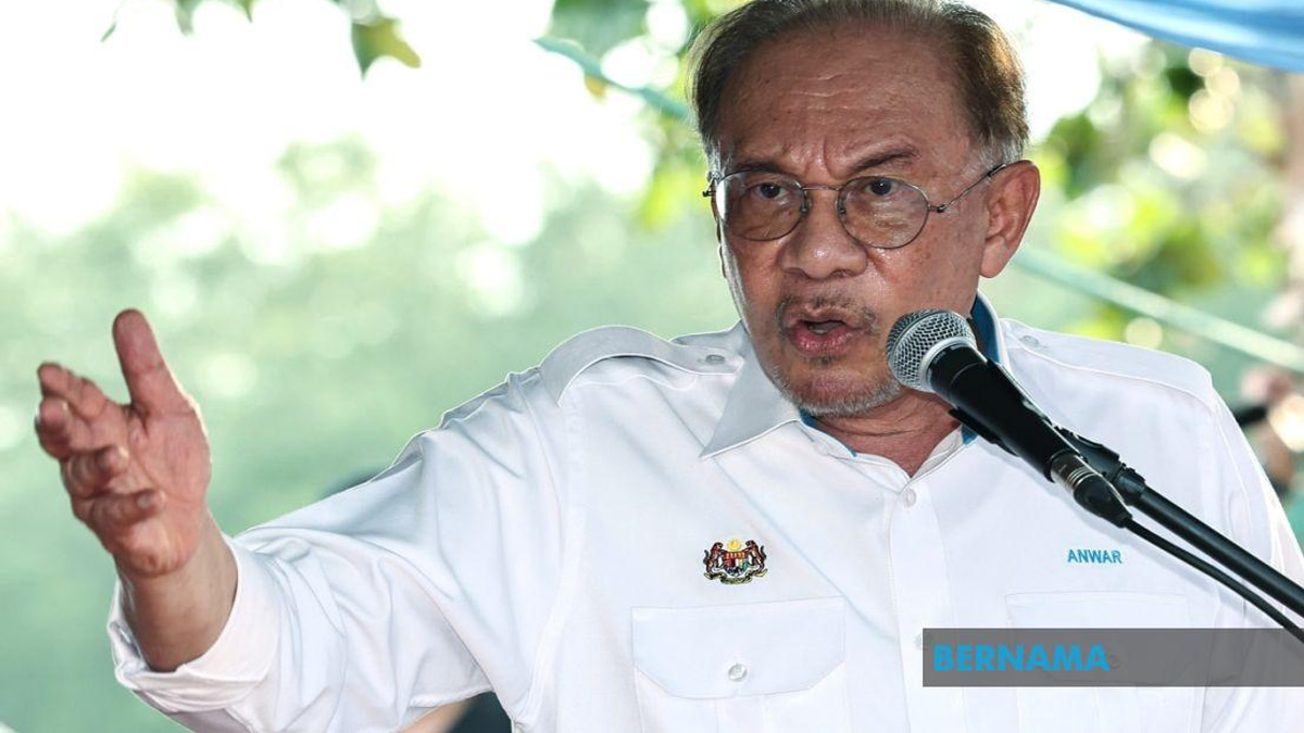 Economic Growth Must Reach All Levels, Says PM Anwar