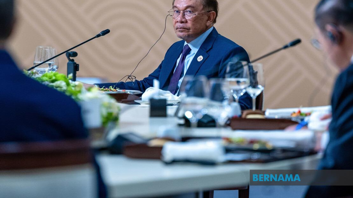 ASEAN and SCO Must Combine Forces on Crime and Energy, says PM Anwar