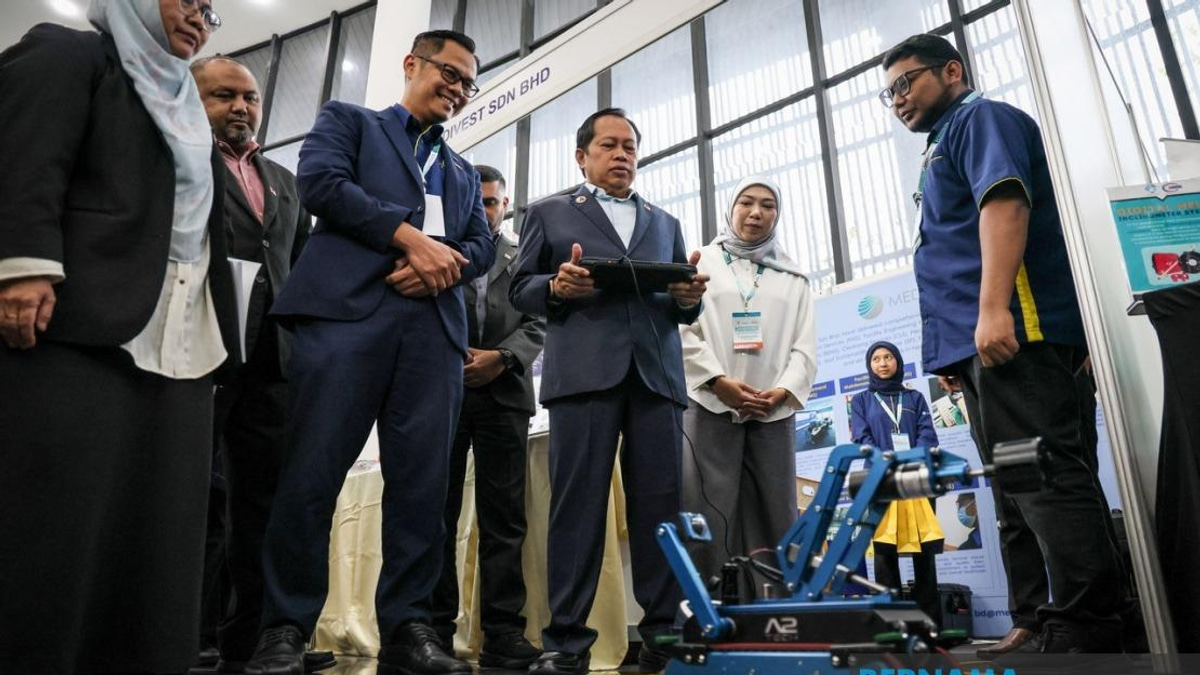 Malaysia's Works Ministry Calls for Contractor Expansion in RM39.59 Billion Facility Management Sector