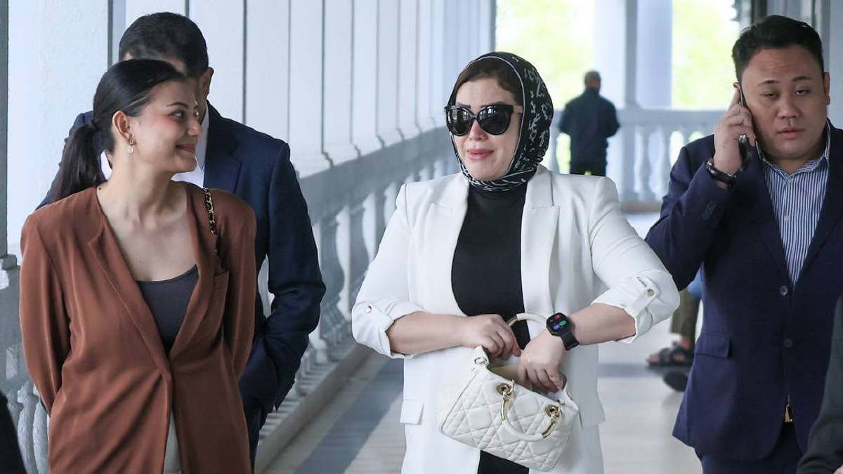 Zizie Izette Acquitted in RM2.8 Million Felcra Corruption Case