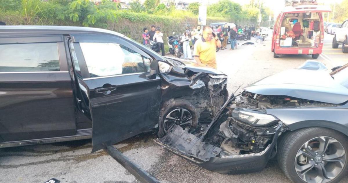 Death in four-vehicle pile-up: police investigate fatal crash involving father and children
