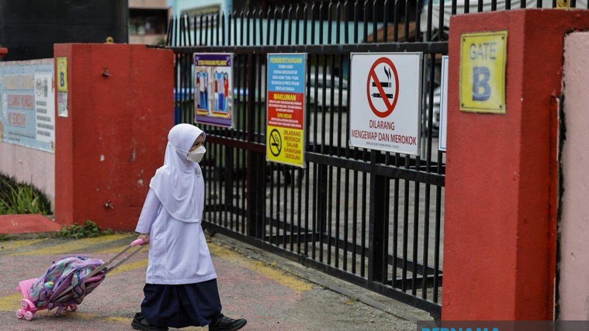 Schools Can Close at Principal's Discretion When Air Quality Exceeds Unhealthy Levels