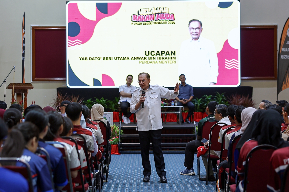Malaysia Will Not Yield to International Pressure Over Israeli Entry Restrictions, Anwar Asserts
