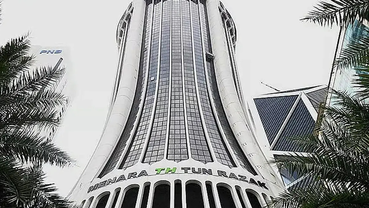 MACC Launches Document Review at Tabung Haji Headquarters