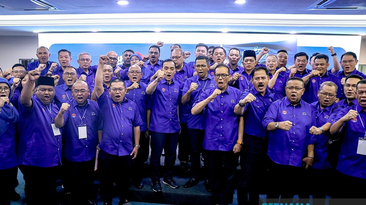 Johor BN Unveils State Election Slate: Adham Baba Returns to Pasir Raja, Onn Hafiz Defends Machap