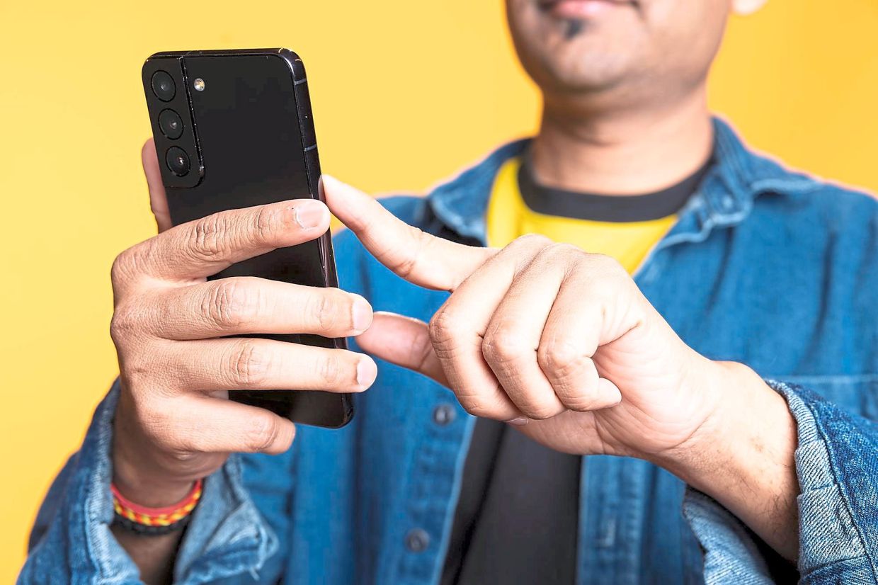 Watchdog Investigates Unauthorised Disclosure of Telco Customer Details