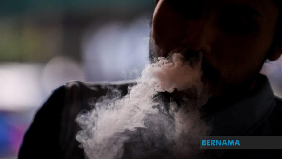 World Youth Foundation Calls for National Vape Sales Ban Amid Drug Abuse Concerns