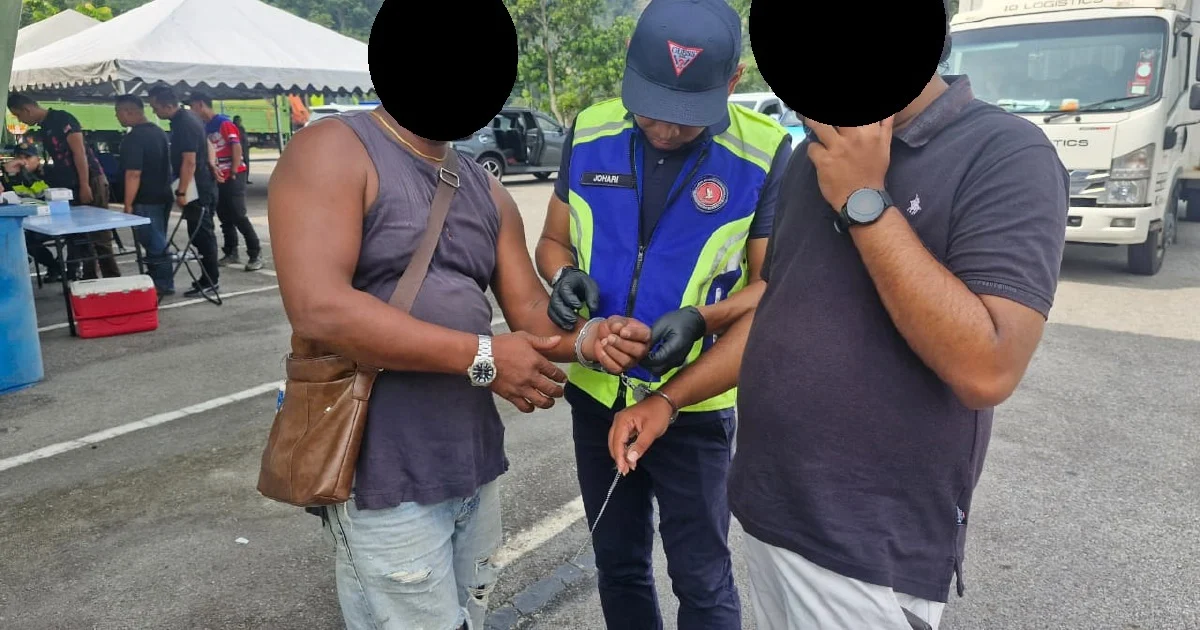 Timber Lorry Driver Arrested at Gombak Toll Plaza After Testing Positive for Methamphetamine and Cannabis