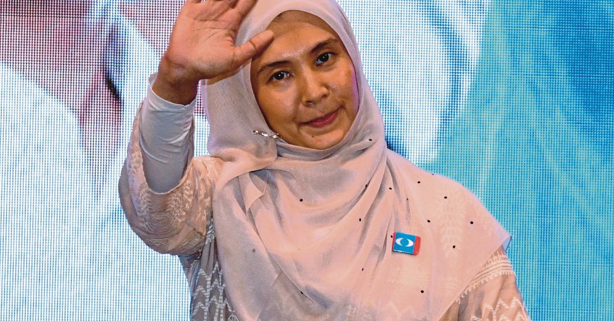 PKR Leadership Caught Off Guard by Nurul Izzah's Sudden Resignation as Deputy President