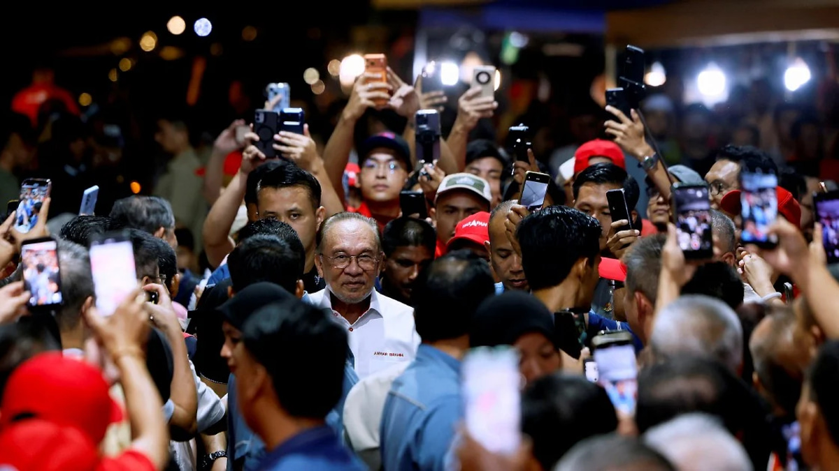 Anwar Declares End to Crony Capitalism and Corruption as Madani Government Vows Clean Governance